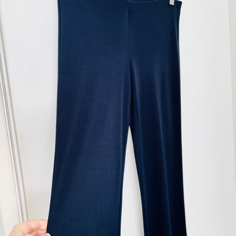 CAbi Navy Blue Jersey Knit Wide Leg Pull On Pant. Style #889 - Picture 4 of 9